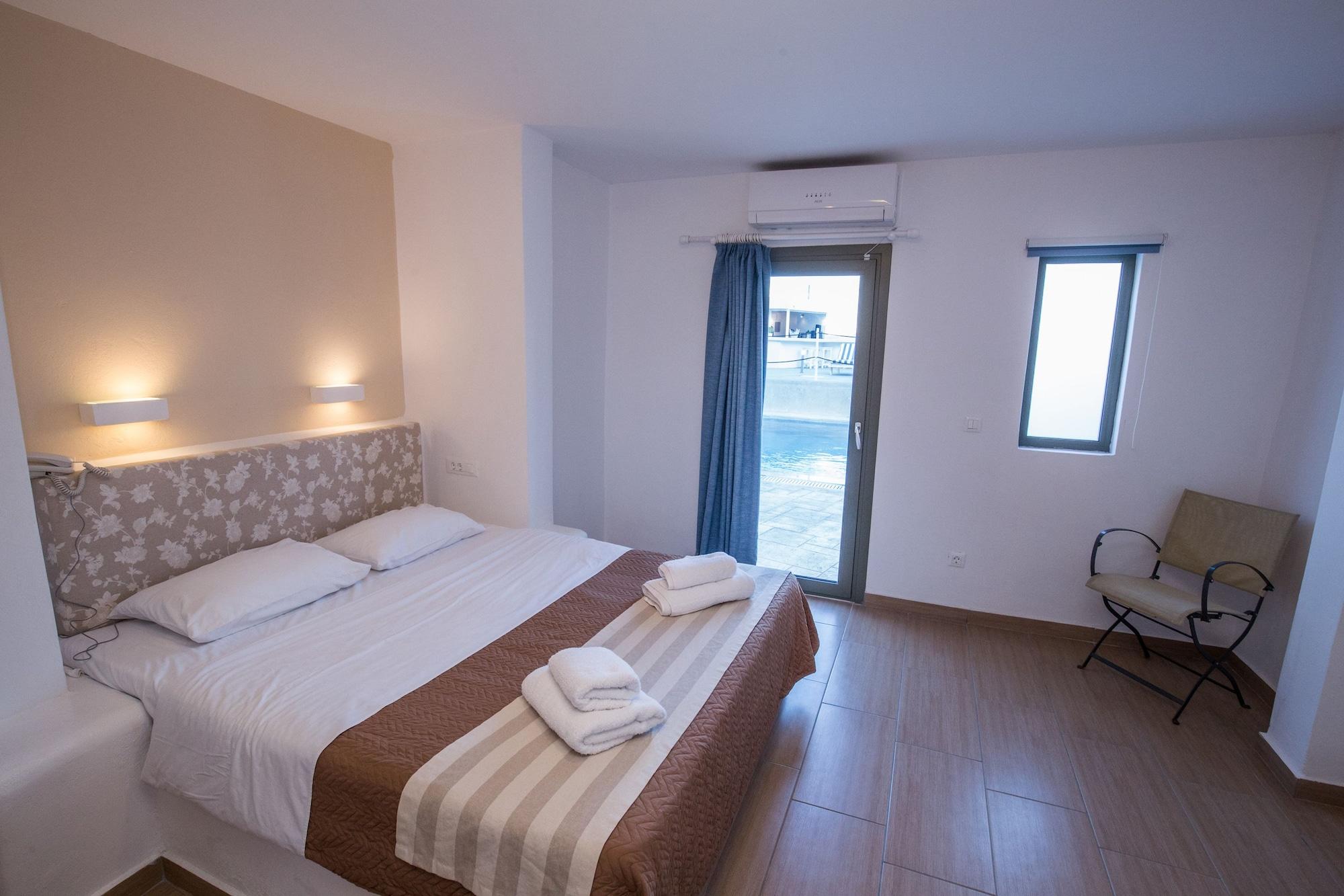 Omiros Hotel メッサリア エクステリア 写真