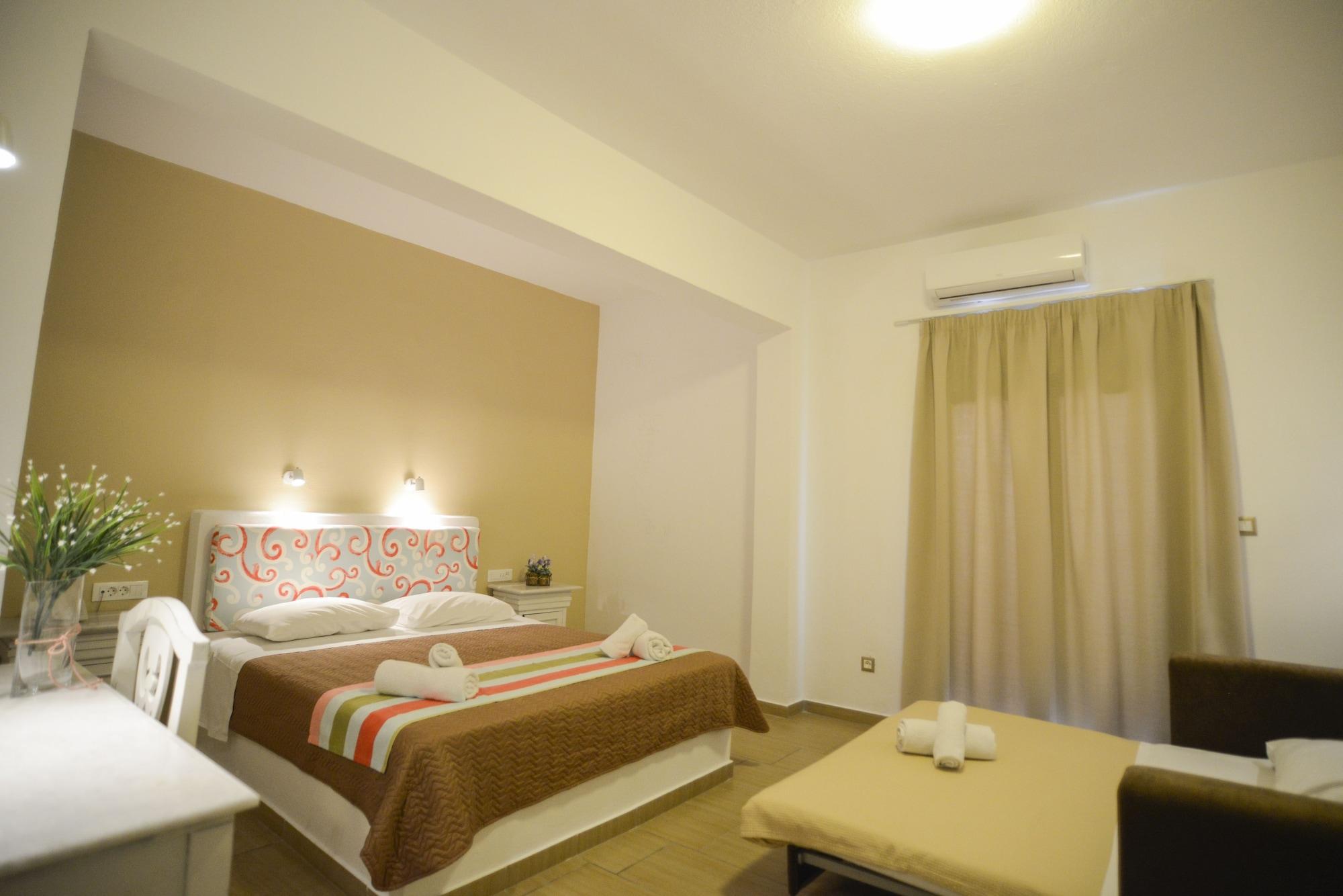 Omiros Hotel メッサリア エクステリア 写真
